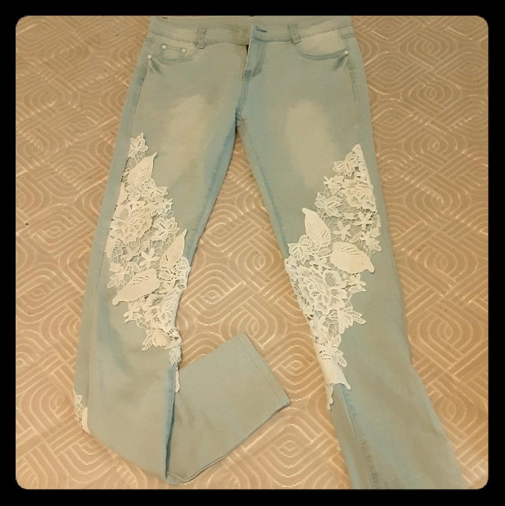 Skinny Laced Jeans